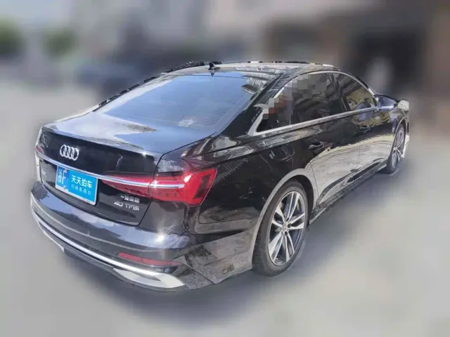 Audi A6L — Фото автомобиля 2