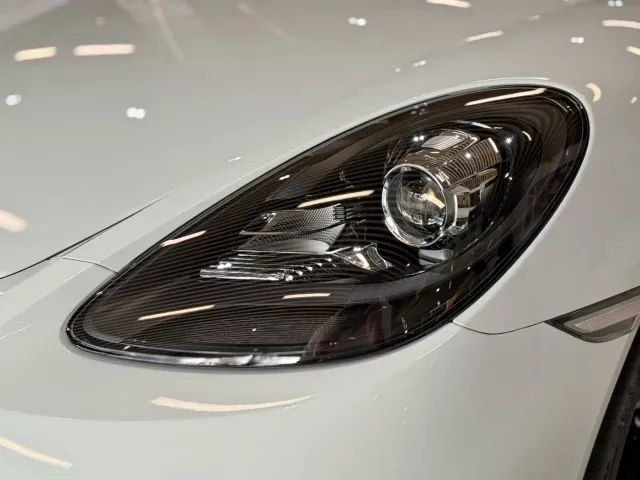 Porsche 718 — Фото автомобиля 7