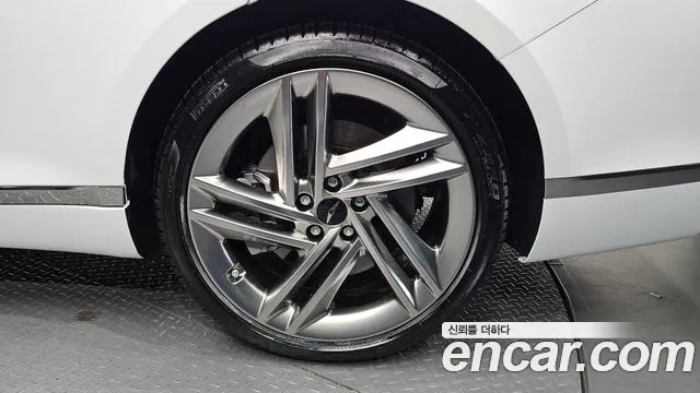 Genesis G80 RG3 — Фото автомобиля 20