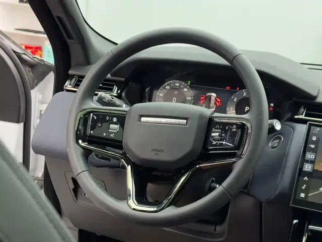 Land Rover Range Rover Velar — Фото автомобиля 13