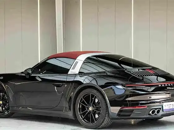 Porsche 911 — Фото автомобиля 5