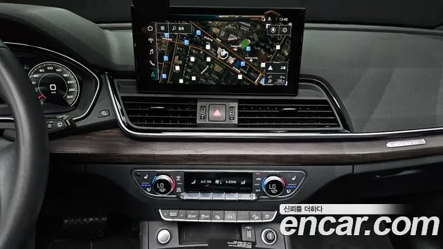 Audi Q5 40 TDI quattro Premium — Фото автомобиля 12