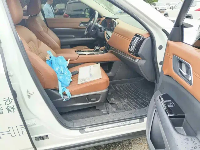 Nissan Terra — Фото автомобиля 13
