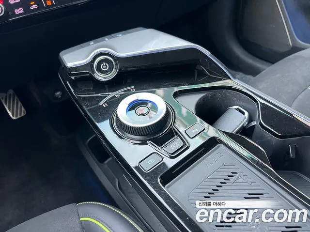 Kia EV6 — Фото автомобиля 9