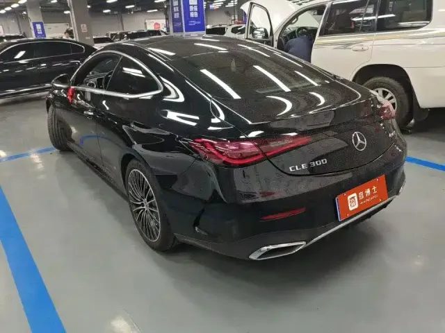 Mercedes-Benz Mercedes-Benz CLE 2024 CLE 300 4MATIC Sport Coupe — Фото автомобиля 2