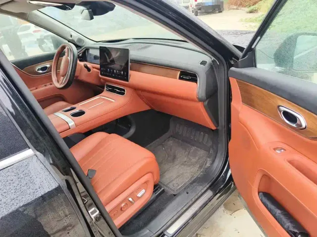 GAC Trumpchi Xiangwang S9 — Фото автомобиля 12