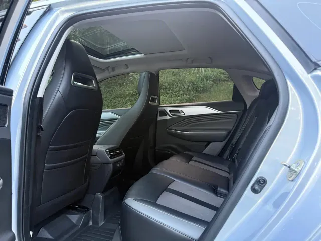GAC Aion S Plus — Фото автомобиля 7