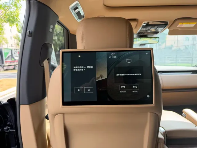 Land Rover Range Rover — Фото автомобиля 14