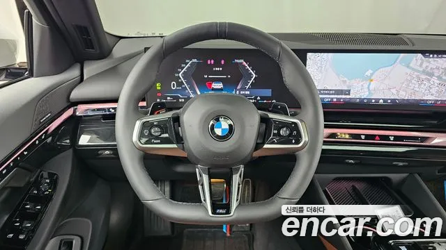 BMW 5 Series — Фото автомобиля 19