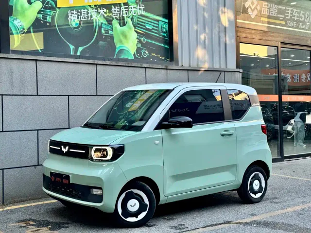Фотография автомобиля — Wuling Hongguang Mini EV