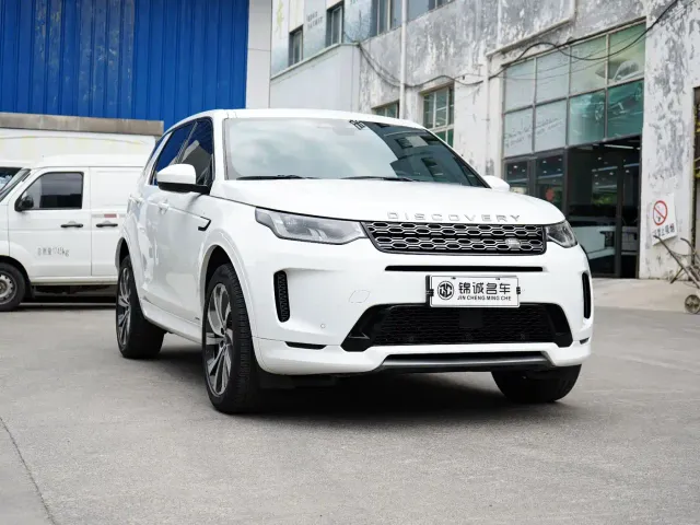Land Rover Discovery Sport — Фото автомобиля 3