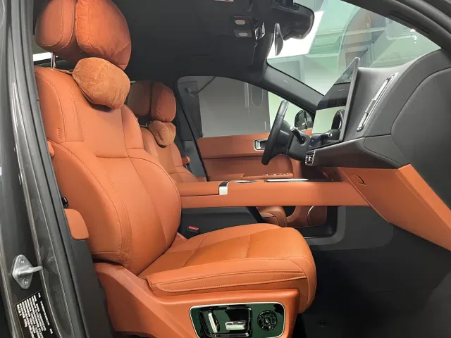 Li Auto L7 — Фото автомобиля 19