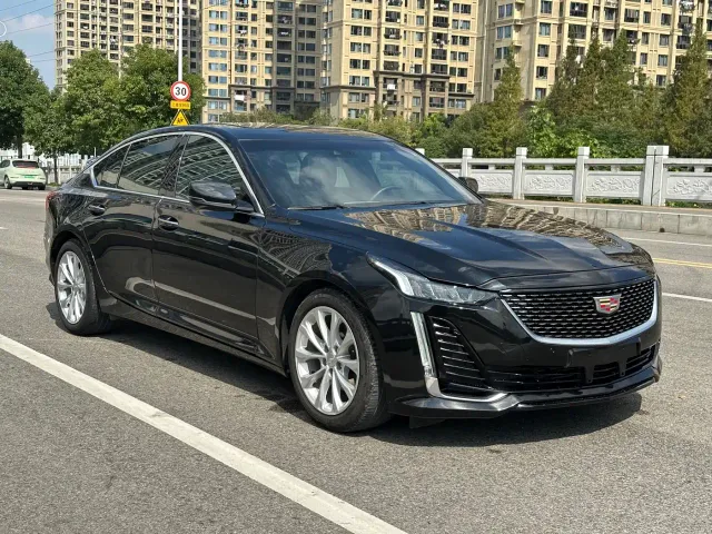 Cadillac CT5 — Фото автомобиля 3
