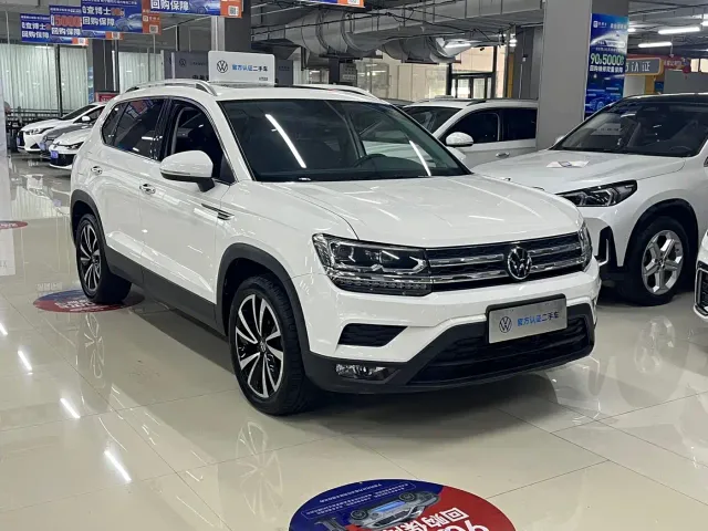 Volkswagen Tharu — Фото автомобиля 3