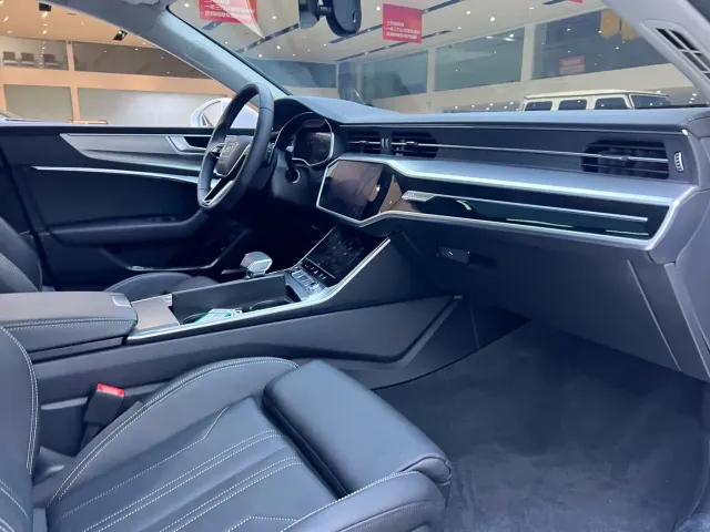 Audi A7 — Фото автомобиля 23