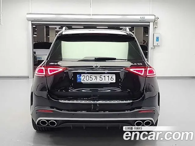 Mercedes-Benz GLE-Class — Фото автомобиля 3