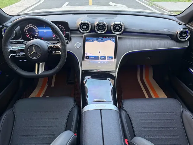 Mercedes-Benz C-Class — Фото автомобиля 13