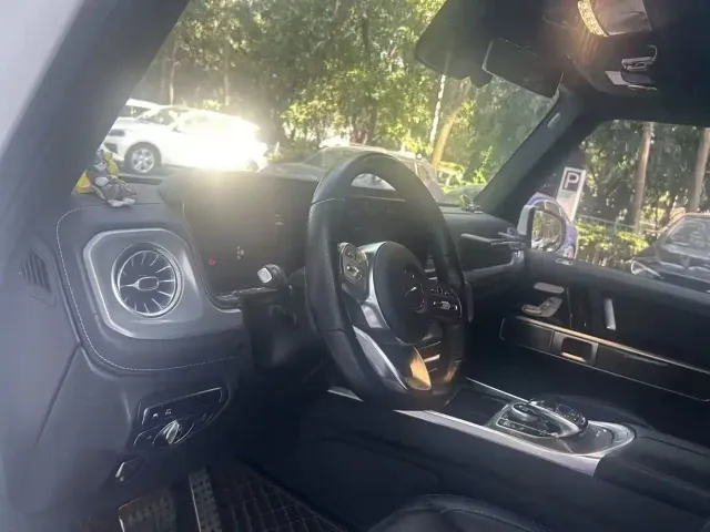 Mercedes-Benz G-Class — Фото автомобиля 4