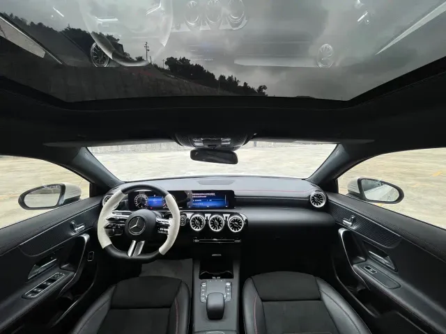 Mercedes-Benz A-Class — Фото автомобиля 10