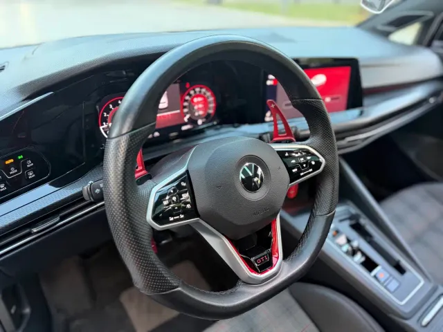 Volkswagen Golf GTI — Фото автомобиля 25