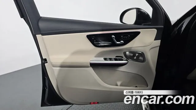 Mercedes-Benz GLC-Class — Фото автомобиля 13