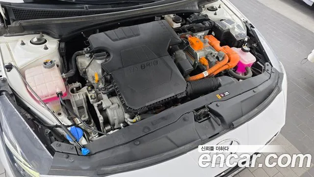 Hyundai Avante CN7 — Фото автомобиля 9