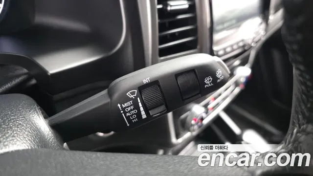 KG_Mobility_Ssangyong Rexton Новый Rexton Sport Khan Дизель 2.2 4WD — Фото автомобиля 17