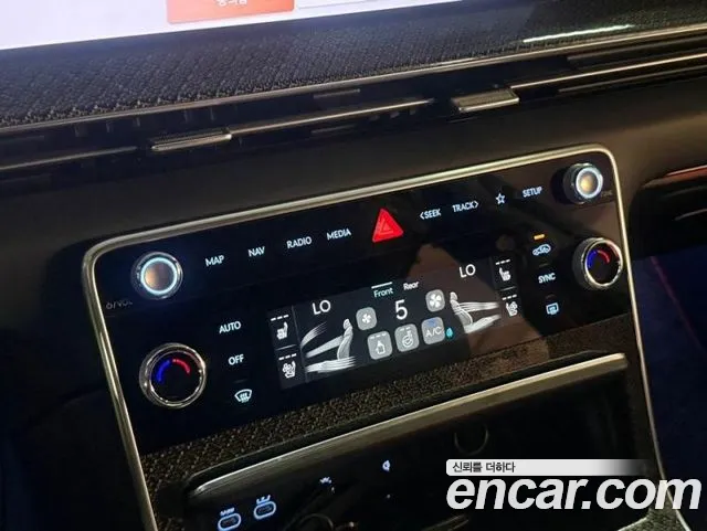 Genesis GV80 Coupe — Фото автомобиля 12