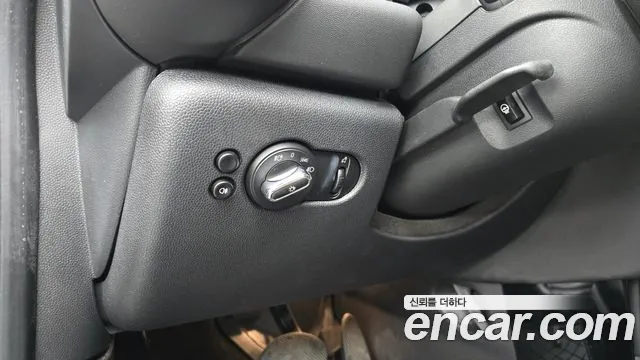 MINI Cooper — Фото автомобиля 25