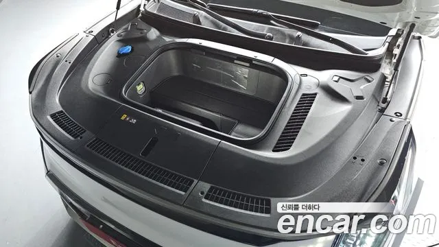 Kia EV9 Long Range 4WD — Фото автомобиля 6