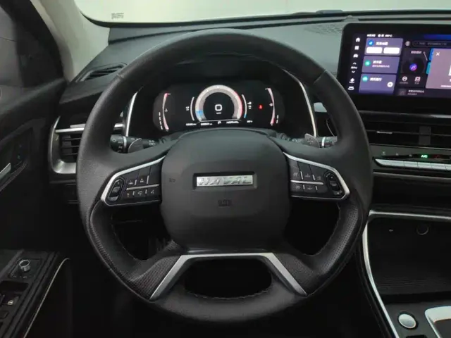 Haval H6 — Фото автомобиля 15
