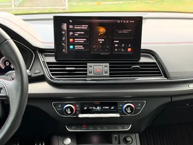 Audi Q5L Sportback — Фото автомобиля 15