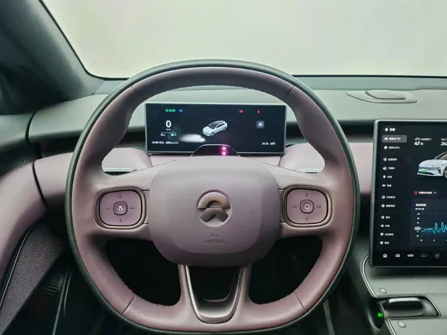 Nio ET5 Touring — Фото автомобиля 14
