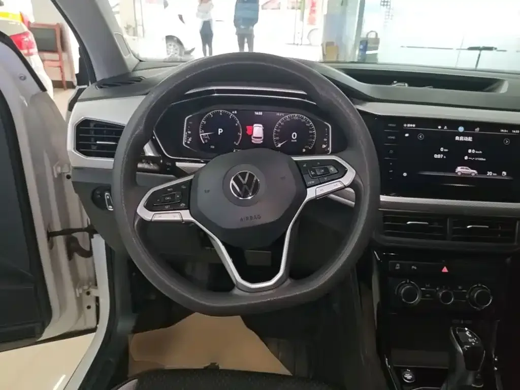 Volkswagen Tanying 2021 200TSI DSG Joy Smart Connect Edition — Фото автомобиля 10