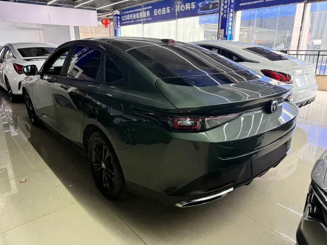 Changan Yida 2023 Blue Whale NE 1.5T GDI DCT Enjoyment Edition — Фото автомобиля 3