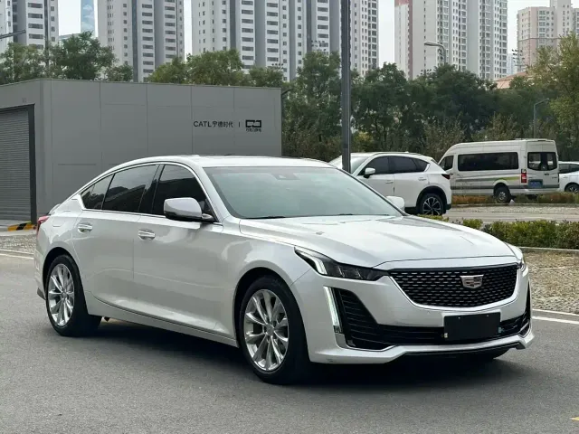 Cadillac CT5 — Фото автомобиля 3