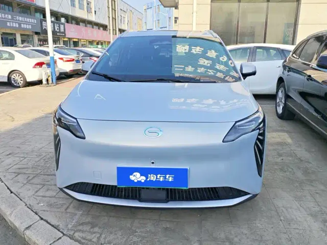 GAC Aion Y — Фото автомобиля 2