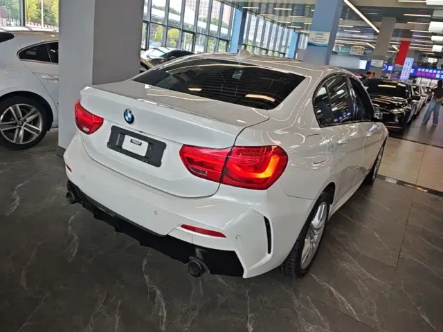 BMW 1 Series — Фото автомобиля 6