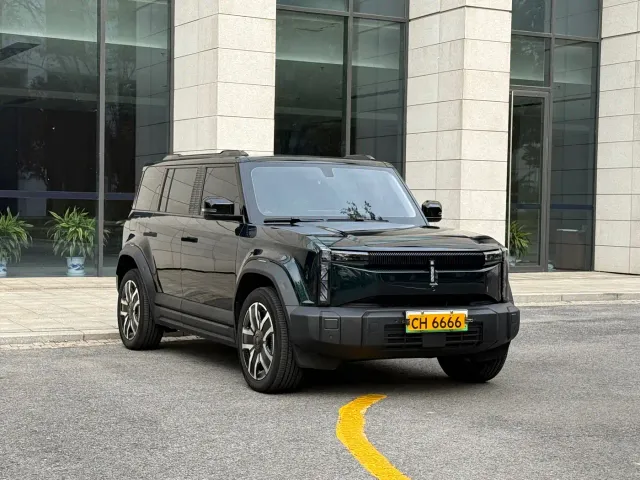 iCAR 03 — Фото автомобиля 3