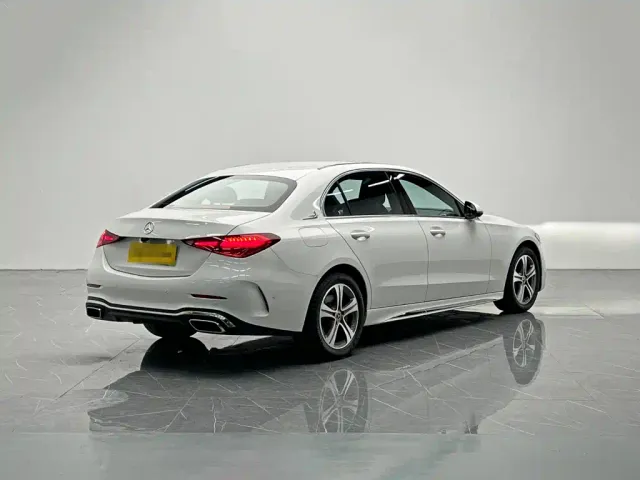 Mercedes-Benz C-Class — Фото автомобиля 6