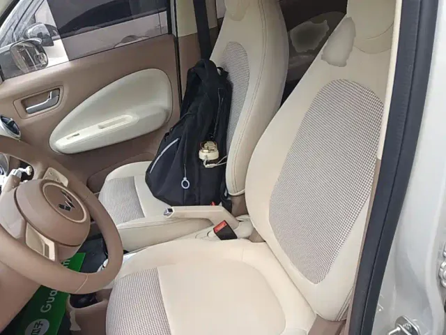 Wuling Hongguang Mini EV — Фото автомобиля 10