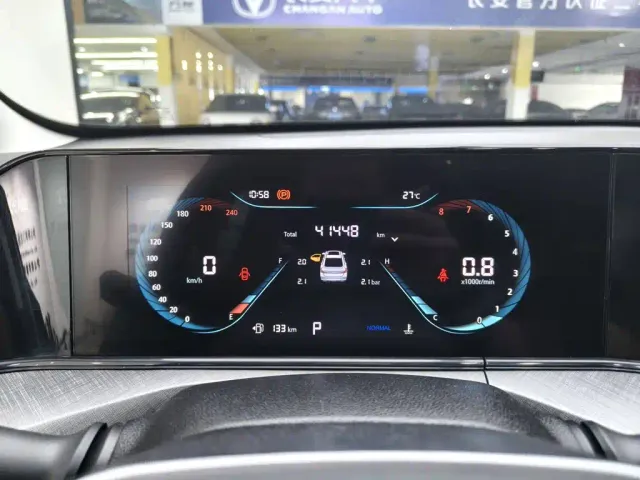 Changan Eado — Фото автомобиля 6