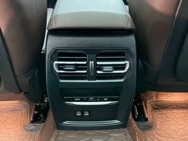 BMW 3 Series — Фото автомобиля 21