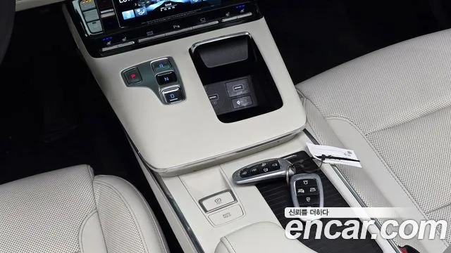 Hyundai Grandeur Новый Grandeur IG — Фото автомобиля 9