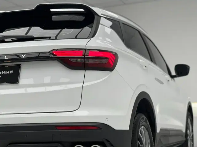 Geely Binyue — Фото автомобиля 16