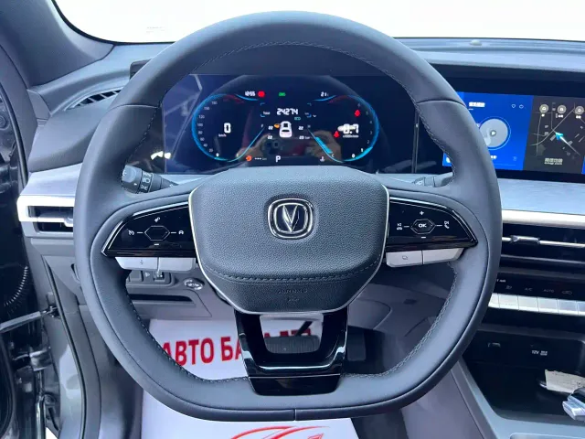 Changan CS35 Plus — Фото автомобиля 11