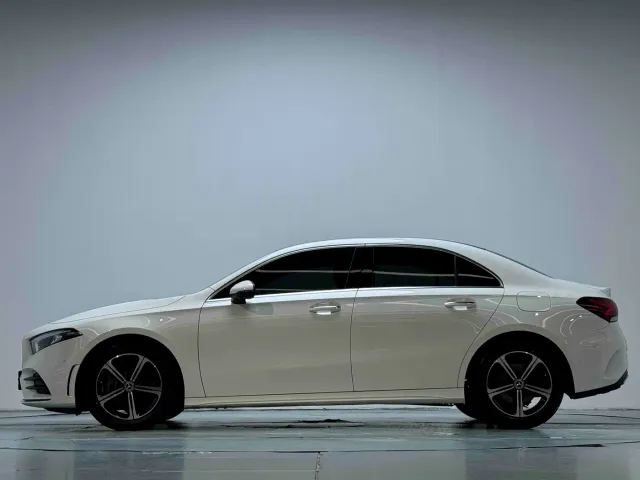 Mercedes-Benz A-Class — Фото автомобиля 15