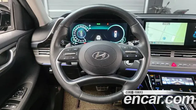 Hyundai Grandeur — Фото автомобиля 12