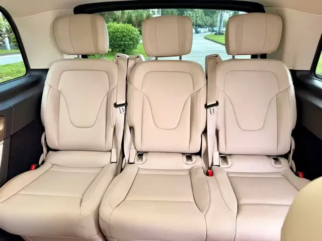 Mercedes-Benz V-Class — Фото автомобиля 7