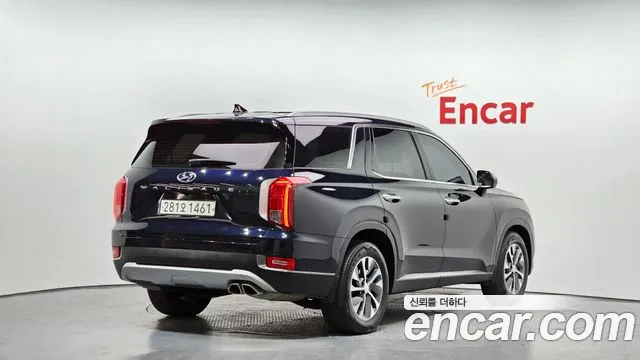 Hyundai Palisade Palisade Дизель 2.2 2WD — Фото автомобиля 2